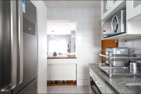 Apartamento à venda com 107m², 3 quartos e 2 vagas Apartamento à venda com 107m², 3 quartos e 2 vagasFoto 02