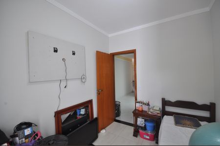 Casa à venda com 180m², 4 quartos e 4 vagasQuarto 2