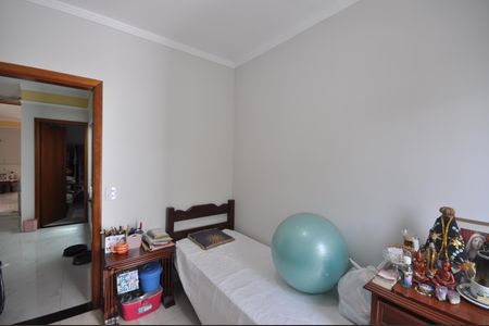 Casa à venda com 180m², 4 quartos e 4 vagasQuarto 2