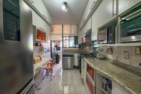 Apartamento à venda com 74m², 2 quartos e 1 vagaCozinha