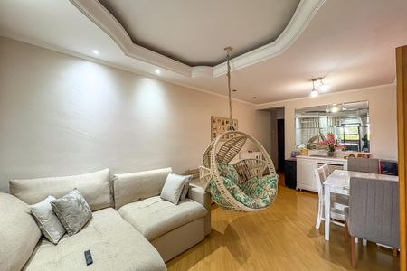 Apartamento à venda com 74m², 2 quartos e 1 vagaSala