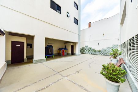 Apartamento à venda com 74m², 2 quartos e 1 vagaÁrea Comum