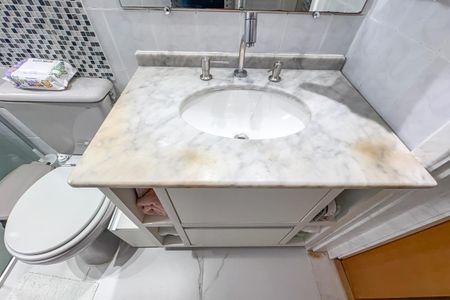 Apartamento à venda com 74m², 2 quartos e 1 vagaBanheiro