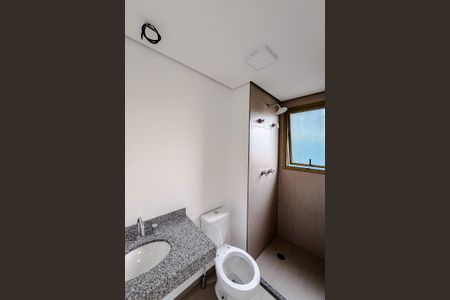 Banheiro de kitnet/studio para alugar com 1 quarto, 27m² em Vila Mariana, São Paulo