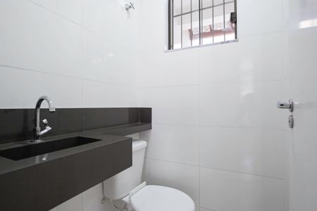 Lavabo de casa para alugar com 2 quartos, 80m² em Itapoã, Belo Horizonte