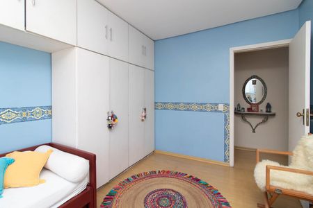 Quarto 1 de apartamento à venda com 2 quartos, 180m² em Cristal, Porto Alegre