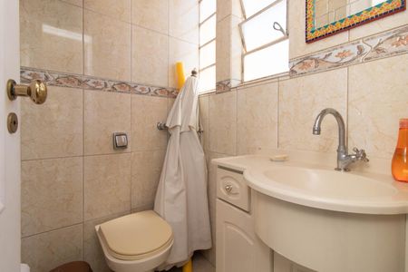 Apartamento à venda com 180m², 2 quartos e 2 vagasLavabo