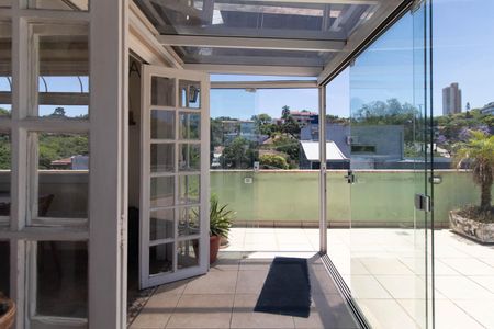 Apartamento à venda com 180m², 2 quartos e 2 vagasTerraço