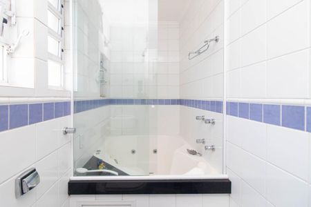 Apartamento à venda com 180m², 2 quartos e 2 vagasBanheiro