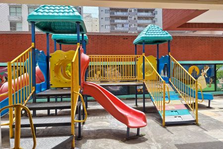 Apartamento à venda com 77m², 2 quartos e 1 vaga Apartamento à venda com 77m², 2 quartos e 1 vagaÁrea comum