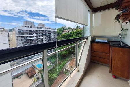 Apartamento à venda com 77m², 2 quartos e 1 vaga Apartamento à venda com 77m², 2 quartos e 1 vagaVaranda da Sala