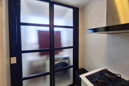 Apartamento à venda com 77m², 2 quartos e 1 vaga Apartamento à venda com 77m², 2 quartos e 1 vagaÁrea de Serviço