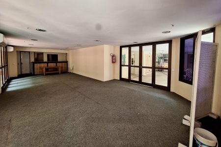 Apartamento à venda com 77m², 2 quartos e 1 vaga Apartamento à venda com 77m², 2 quartos e 1 vagaÁrea comum