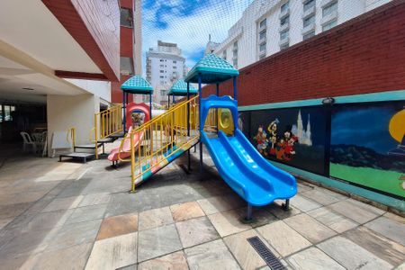 Apartamento à venda com 77m², 2 quartos e 1 vaga Apartamento à venda com 77m², 2 quartos e 1 vagaÁrea comum