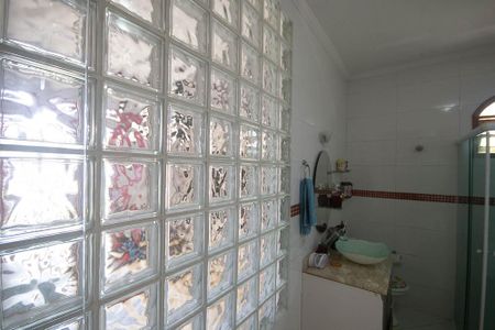 Casa para alugar com 300m², 3 quartos e 5 vagas Casa para alugar com 300m², 3 quartos e 5 vagasBanheiro da Suíte