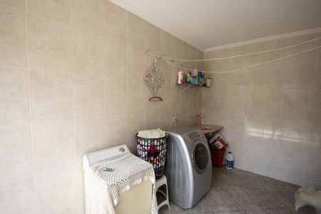 Casa para alugar com 300m², 3 quartos e 5 vagas Casa para alugar com 300m², 3 quartos e 5 vagasÁrea de Serviço