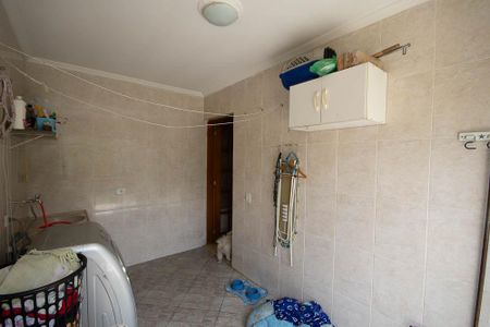 Casa para alugar com 300m², 3 quartos e 5 vagas Casa para alugar com 300m², 3 quartos e 5 vagasÁrea de Serviço