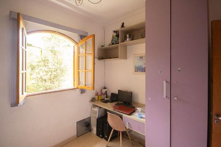 Casa para alugar com 300m², 3 quartos e 5 vagas Casa para alugar com 300m², 3 quartos e 5 vagasQuarto 2