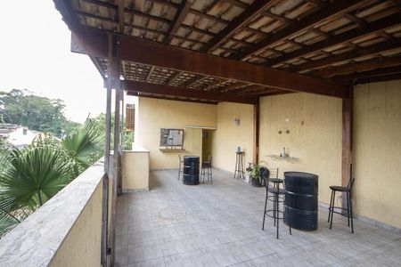 Casa para alugar com 300m², 3 quartos e 5 vagas Casa para alugar com 300m², 3 quartos e 5 vagasVaranda