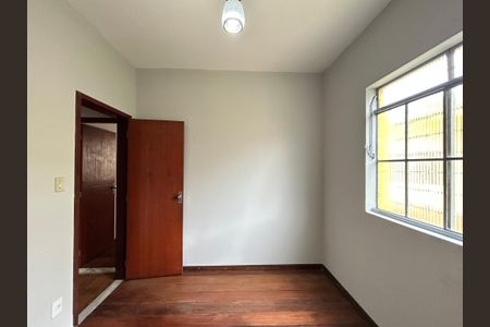 Casa à venda com 6 quartos, 223m² em Alípio de Melo, Belo Horizonte