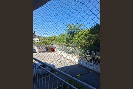 Apartamento à venda com 70m², 3 quartos e 1 vaga Apartamento à venda com 70m², 3 quartos e 1 vagaVaranda