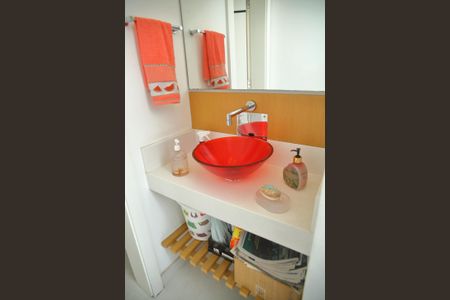 Casa à venda com 370m², 3 quartos e 4 vagasBanheiro Área Gourmet 