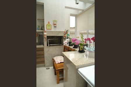 Casa à venda com 370m², 3 quartos e 4 vagasEspaço Gourmet 