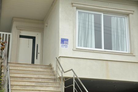 Casa à venda com 370m², 3 quartos e 4 vagasFachada 