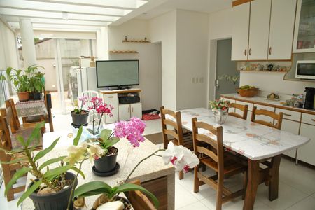 Casa à venda com 370m², 3 quartos e 4 vagasEspaço Gourmet 