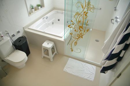 Casa à venda com 370m², 3 quartos e 4 vagasBanheiro Suíte 1 