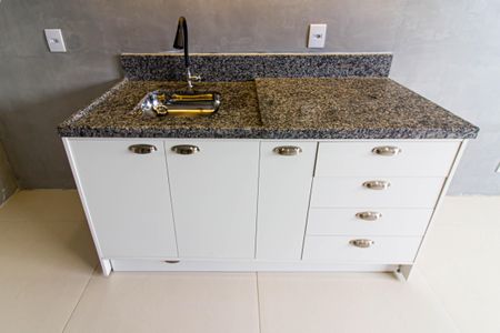 Cozinha de kitnet/studio à venda com 1 quarto, 25m² em Barra Funda, São Paulo