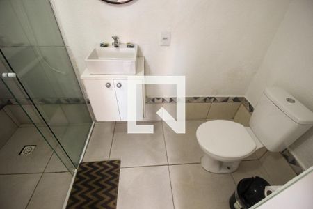 Banheiro de kitnet/studio para alugar com 1 quarto, 33m² em Jardim do Sol , São Paulo