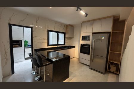 Casa para alugar com 133m², 3 quartos e 2 vagasCozinha