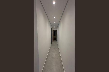 Casa para alugar com 133m², 3 quartos e 2 vagasCorredor