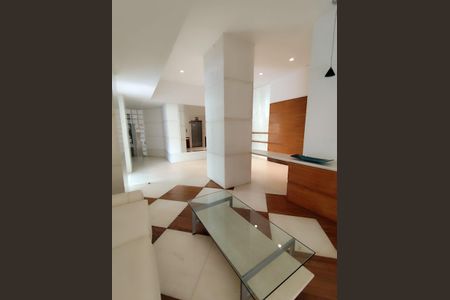 Hall de entrada de apartamento para alugar com 3 quartos, 130m² em Anchieta, Belo Horizonte