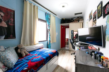 Casa à venda com 250m², 4 quartos e 3 vagasSuíte 2