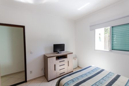 Casa à venda com 122m², 3 quartos e 3 vagas