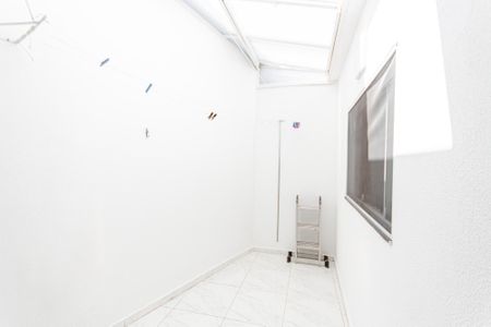 Casa à venda com 122m², 3 quartos e 3 vagas