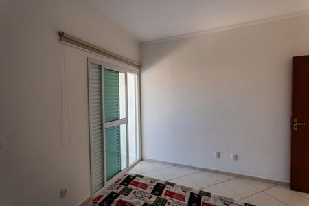 Casa à venda com 122m², 3 quartos e 3 vagas