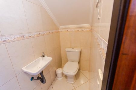 Casa à venda com 122m², 3 quartos e 3 vagas