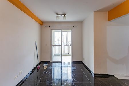 Apartamento à venda com 69m², 3 quartos e 1 vaga Apartamento à venda com 69m², 3 quartos e 1 vagaSala