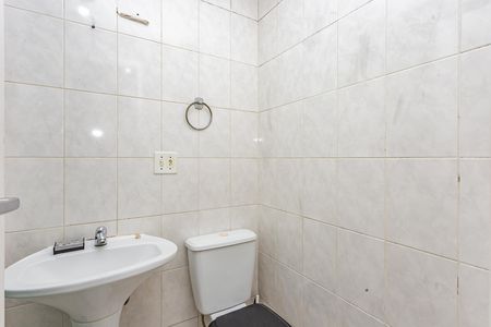 Apartamento à venda com 69m², 3 quartos e 1 vaga Apartamento à venda com 69m², 3 quartos e 1 vagaBanheiro da Suíte
