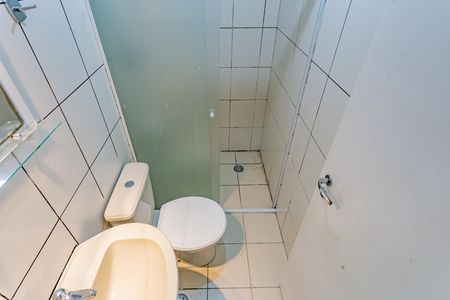 Apartamento à venda com 69m², 3 quartos e 1 vaga Apartamento à venda com 69m², 3 quartos e 1 vagaBanheiro Social