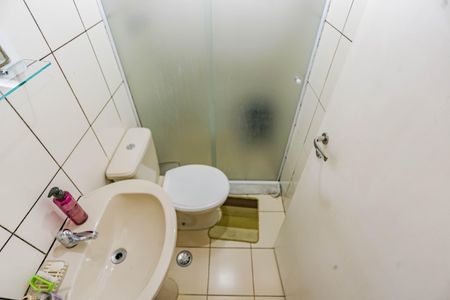 Apartamento à venda com 69m², 3 quartos e 1 vaga Apartamento à venda com 69m², 3 quartos e 1 vagaBanheiro Social