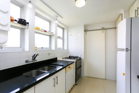 Apartamento à venda com 185m², 3 quartos e 4 vagascozinha 