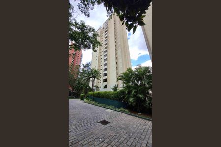 Apartamento à venda com 185m², 3 quartos e 4 vagasFachada