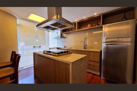 Apartamento à venda com 185m², 3 quartos e 4 vagasÁrea gourmet