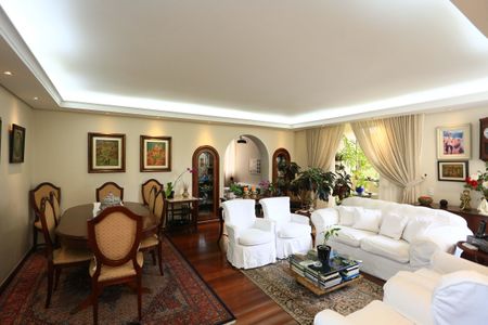 Apartamento à venda com 185m², 3 quartos e 4 vagasSala 1