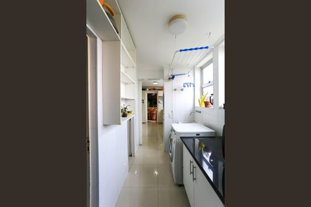 Apartamento à venda com 185m², 3 quartos e 4 vagasÁrea de Serviço