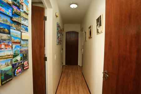 Apartamento à venda com 185m², 3 quartos e 4 vagascorredor